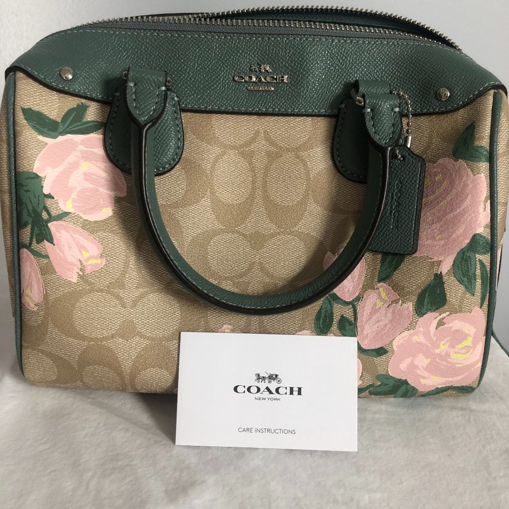 EUC Authentic Coach Bag (F25870)